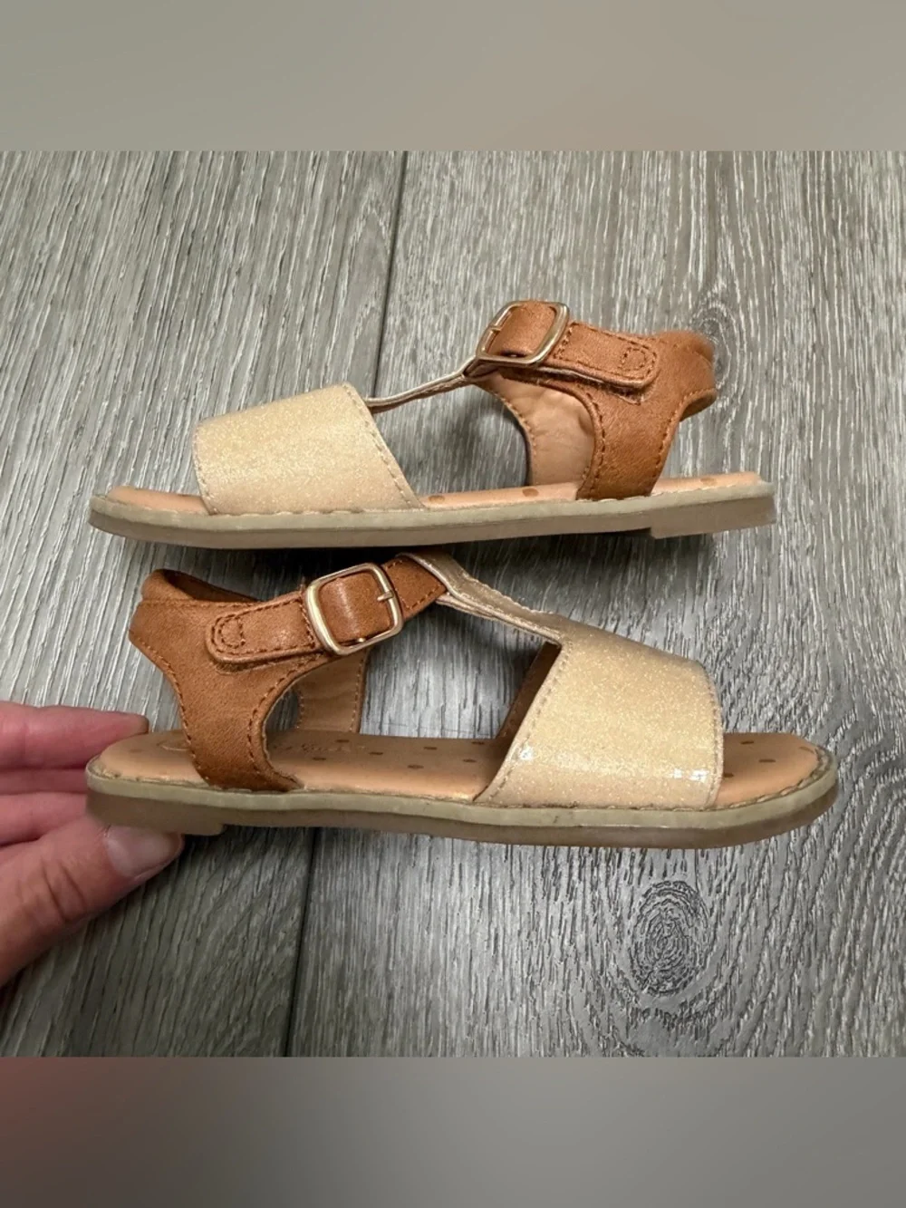 CAT AND JACK T STRAP HOOK AND LOOP CLOSURE SANDALS BROWN SPARKLE GOLD TODDLER 8